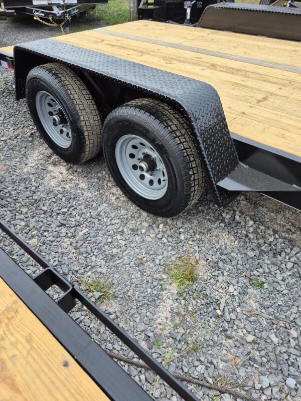 Quality 6.6x18 Tandem Axle Trailer - Image 3
