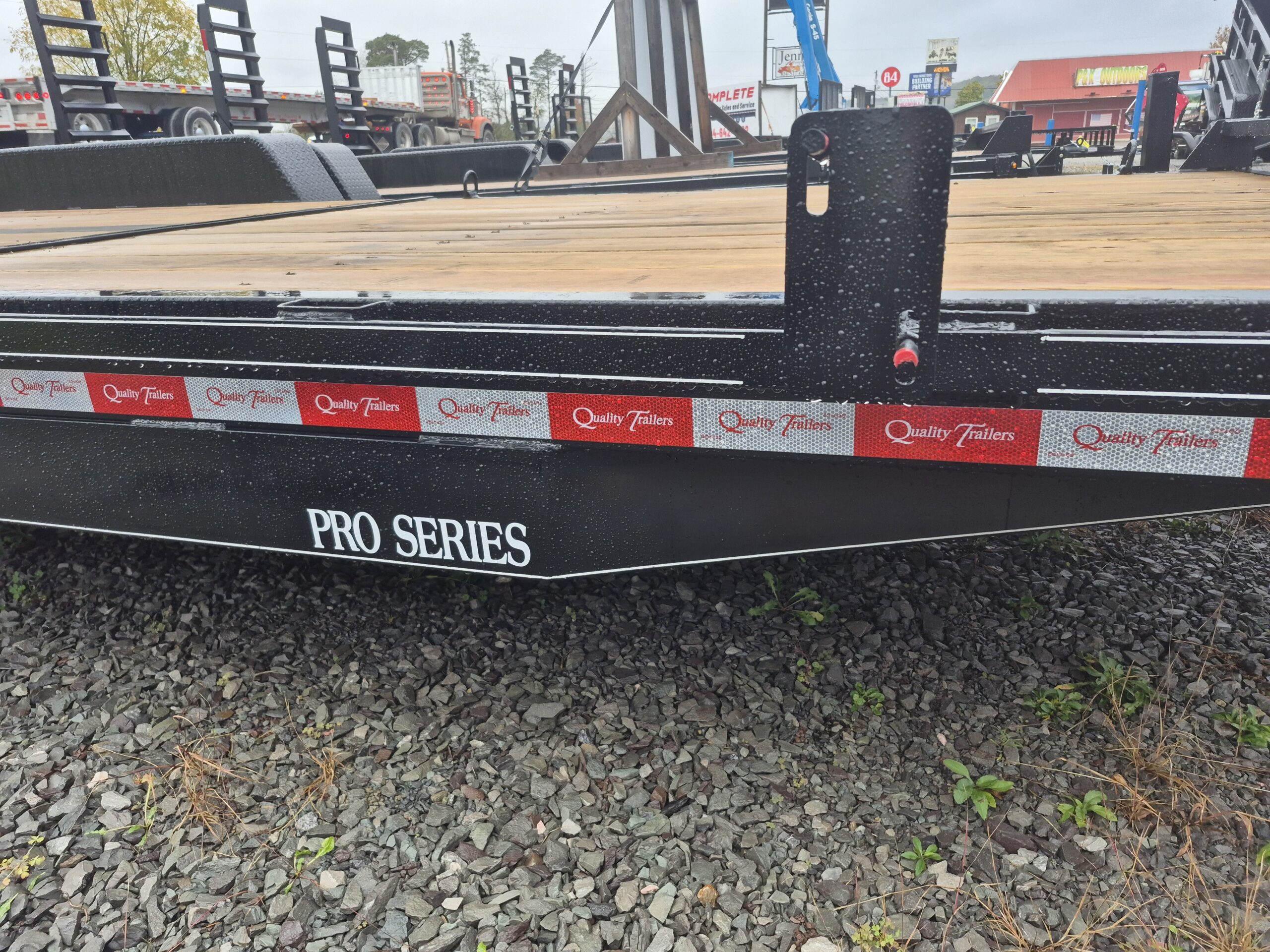 Quality 18' 15 k equipment trailer - Image 3